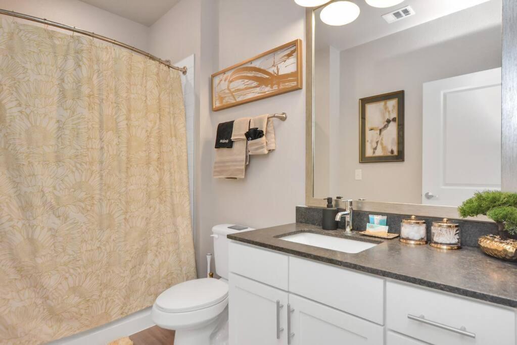 The Golden Treasure Near Kemah Boardwalk! Apartamento Exterior foto