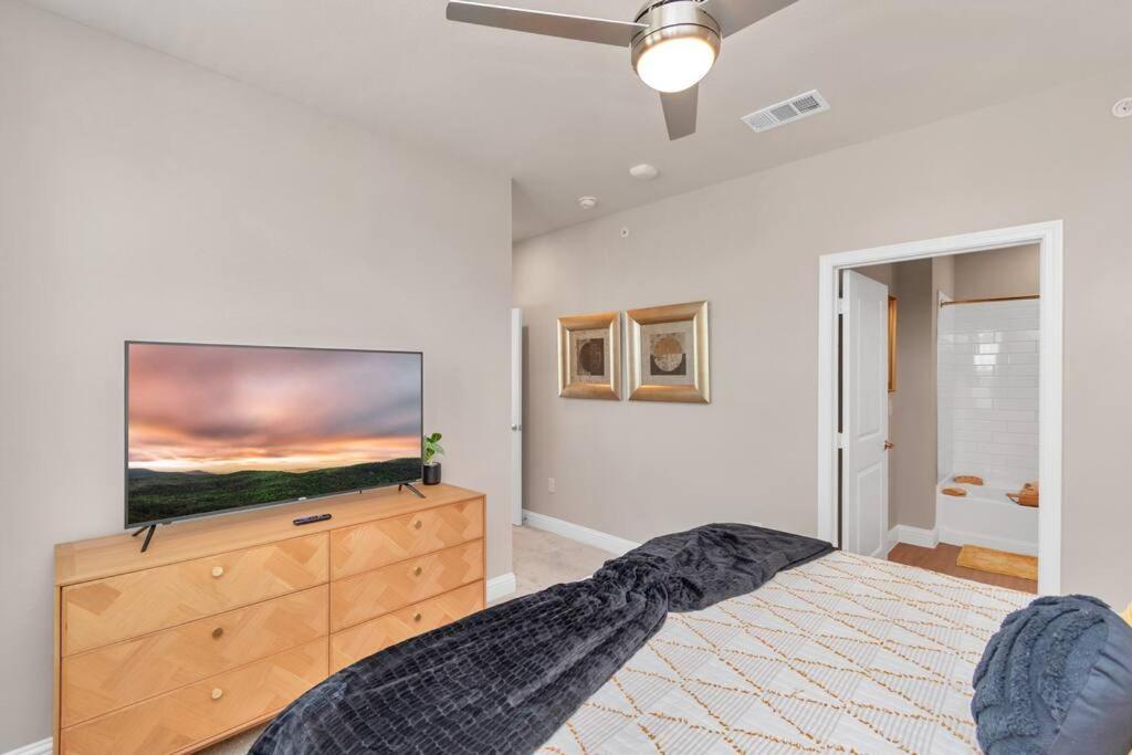 The Golden Treasure Near Kemah Boardwalk! Apartamento Exterior foto
